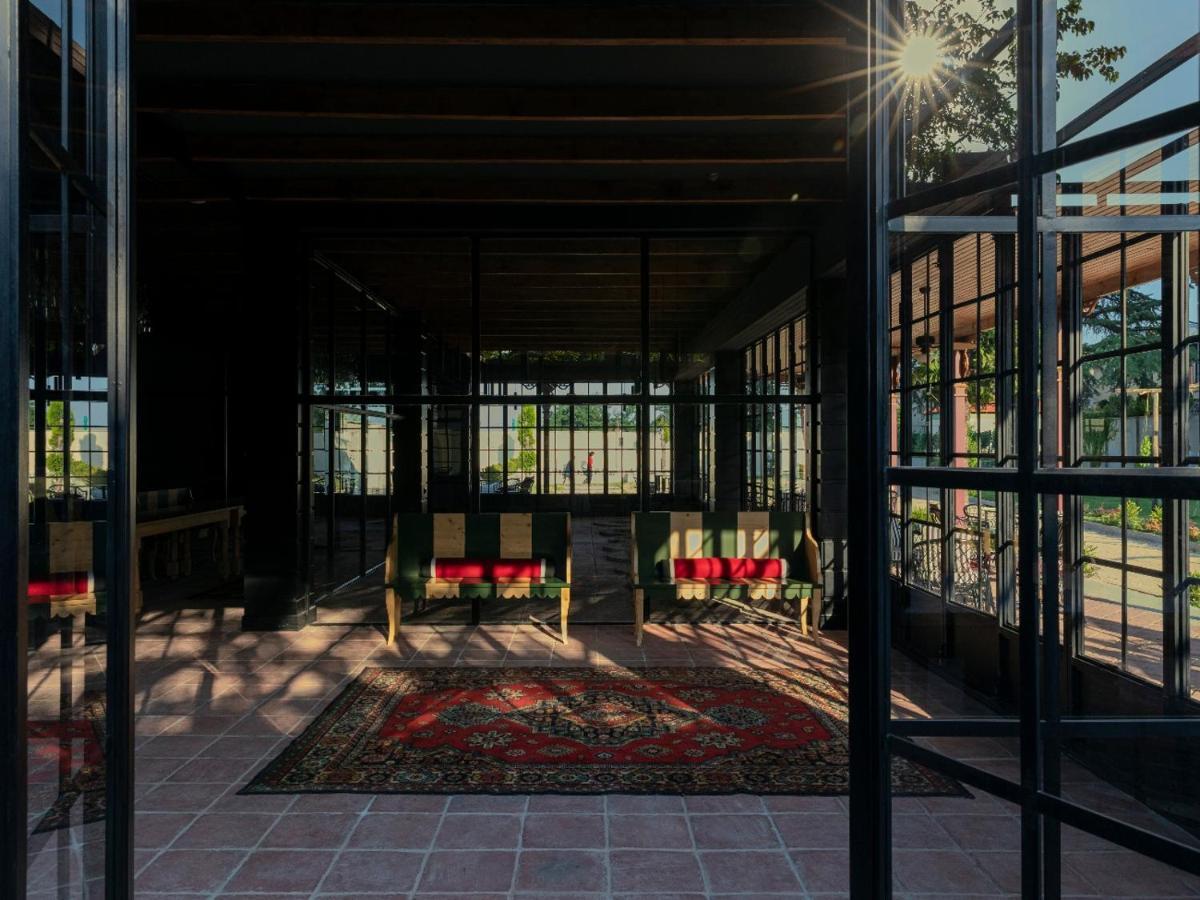 Esquisse Design Hotel テラヴィ エクステリア 写真